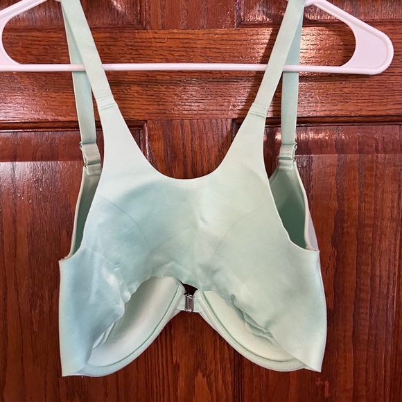 Soma 34 DDD Vanishing Back Full Coverage Front Close - Picture 2 of 3